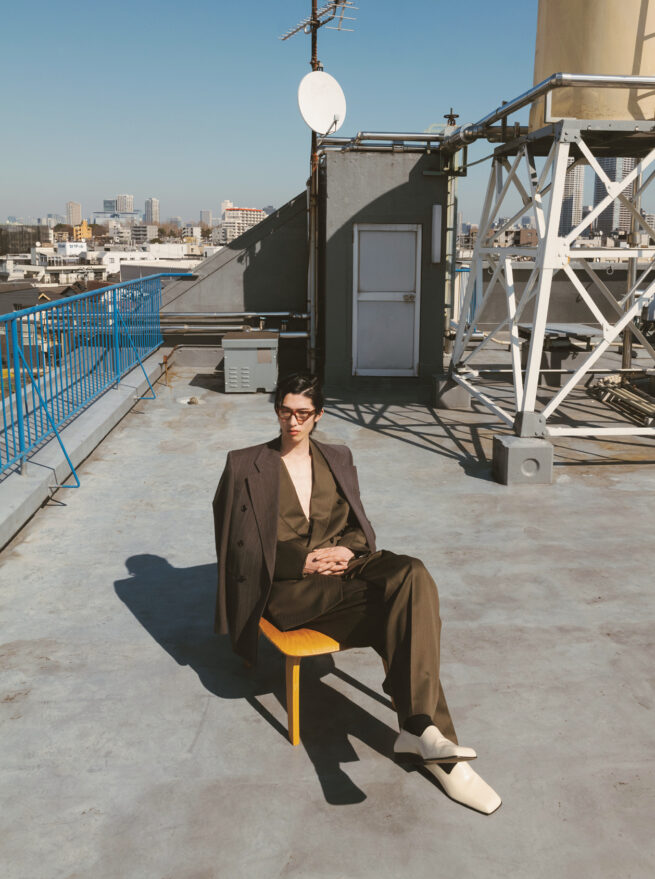 Hair stylist EMORI MIHO / HIGHSNOBIETY JAPAN ISSUE14++