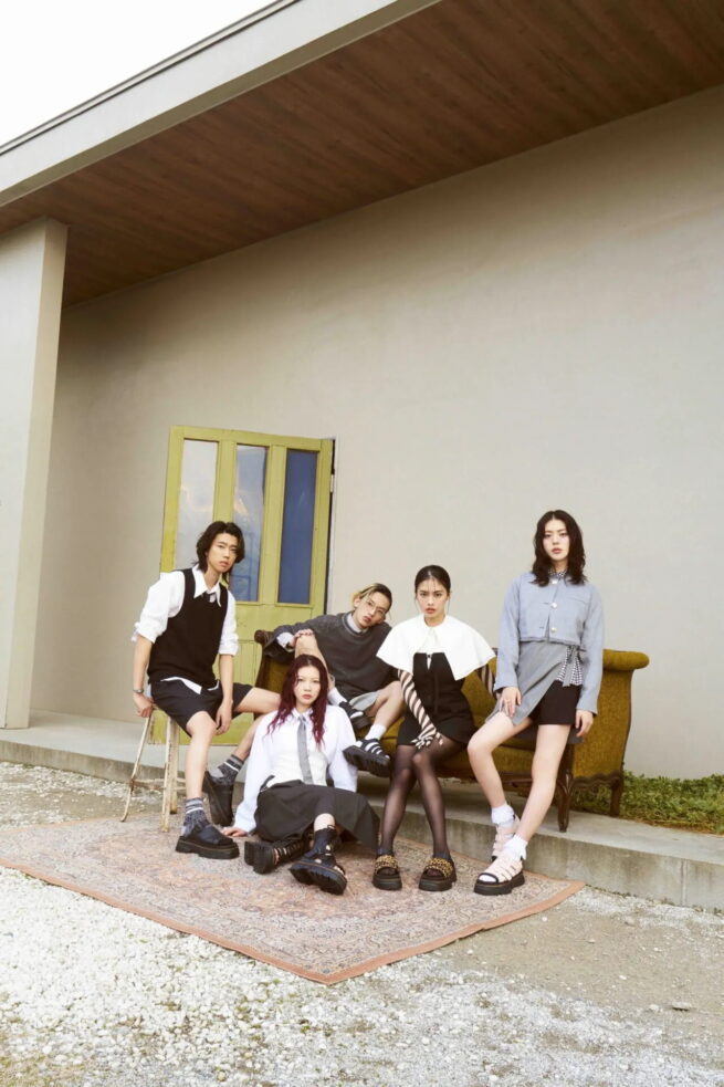 Hair&make-up 辻村友貴恵 / Dr.Martens 2025 Sandal Collection