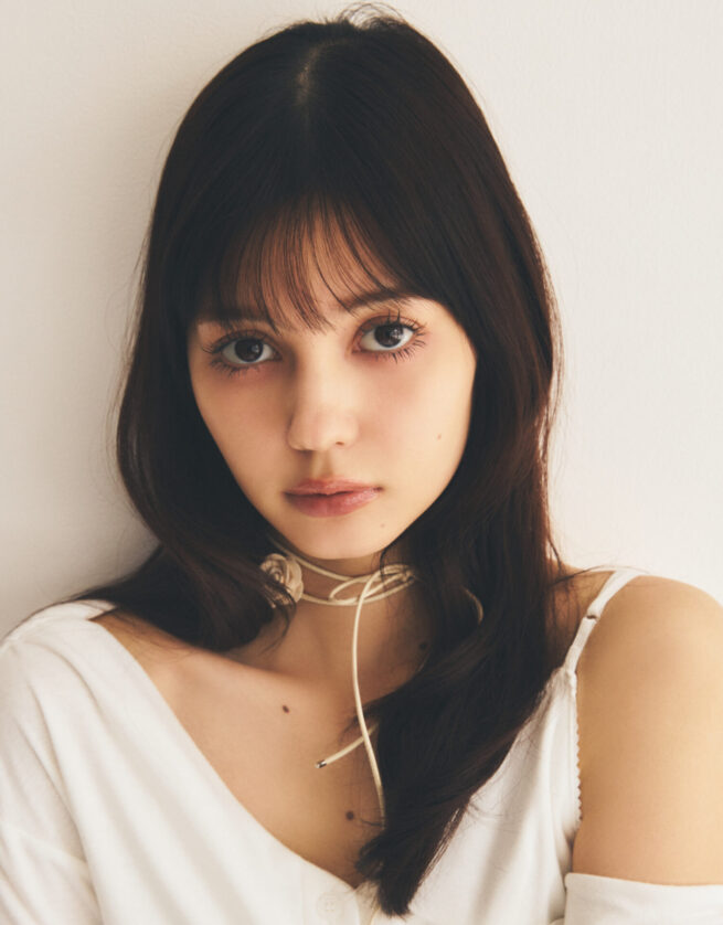 Photographer 堤智世 Hair&make-up 辻村友貴恵 / ViVi 2025 JUNE