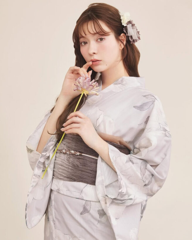 Hair&make-up 辻村友貴恵 / sweet 2025 June