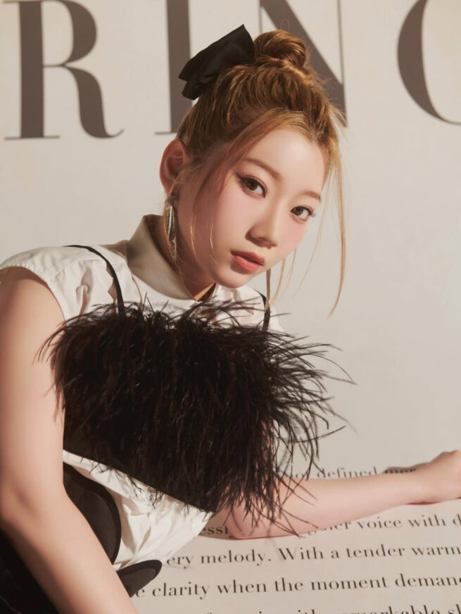 Photographer 柳原路世 / IS:SUE “REBORN Collection 2025”
