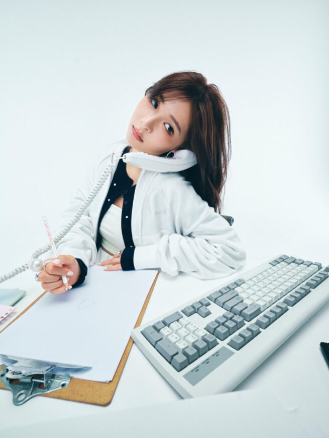 STYLIST 中野ゆりか / New Balance for emmi SPECIAL PRODUCTS