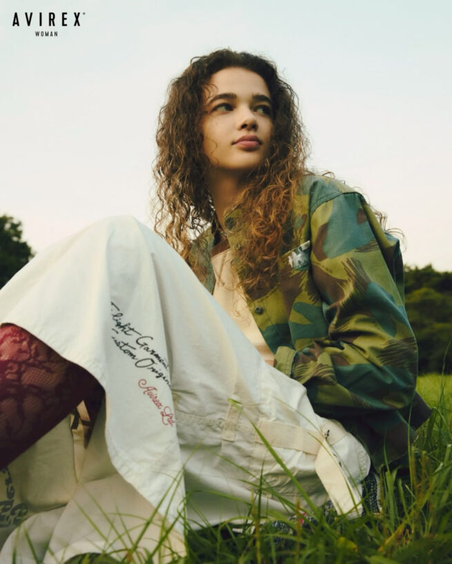 Photographer 堤智世 / AVIREX WOMAN SNS LOOK