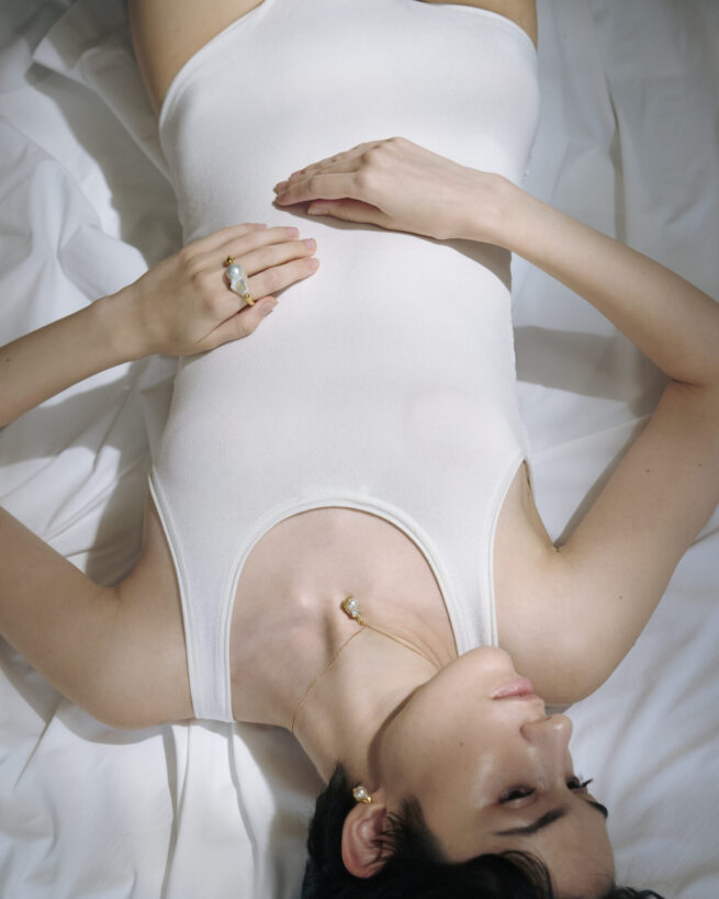 Stylist 讃井理絵子 / Gakh New Look