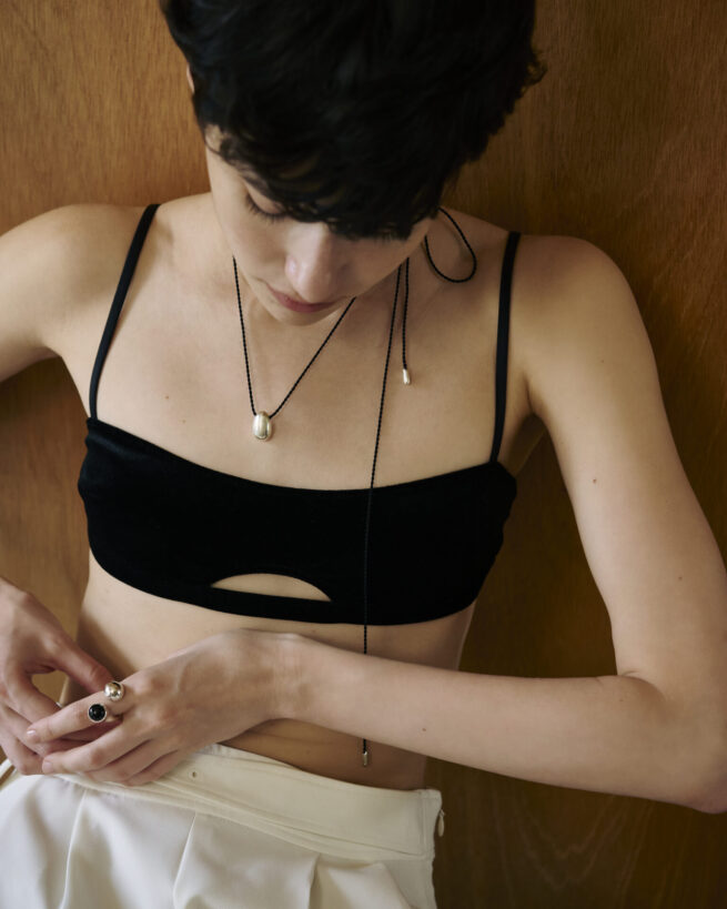 Stylist 讃井理絵子 / Gakh New Look