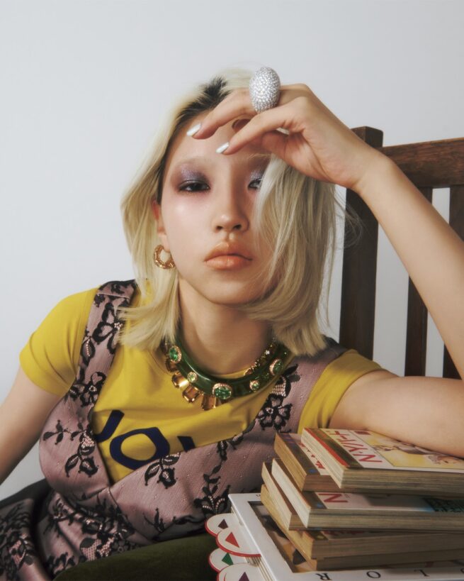 Photographer 柳原路世 / NYLON JAPAN 2025 DECEMBER