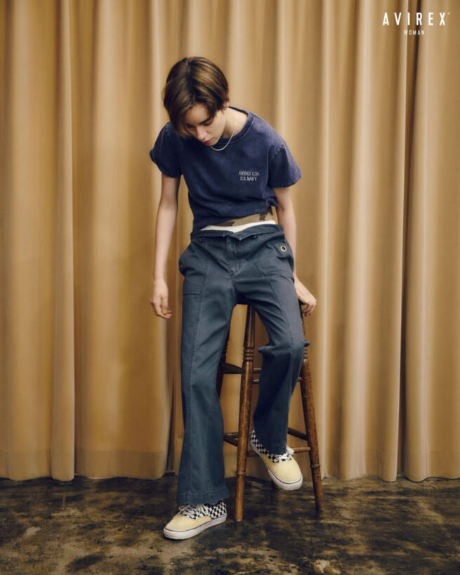 AVIREX WOMAN SNS LOOK